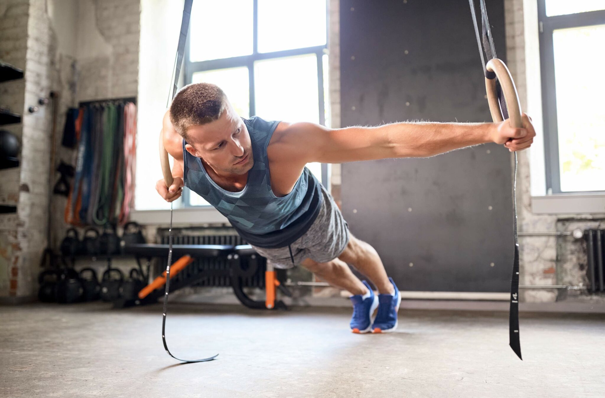 Übungen mit dem eigenen Körpergewicht intensivieren - OPTIMALEFITNESS