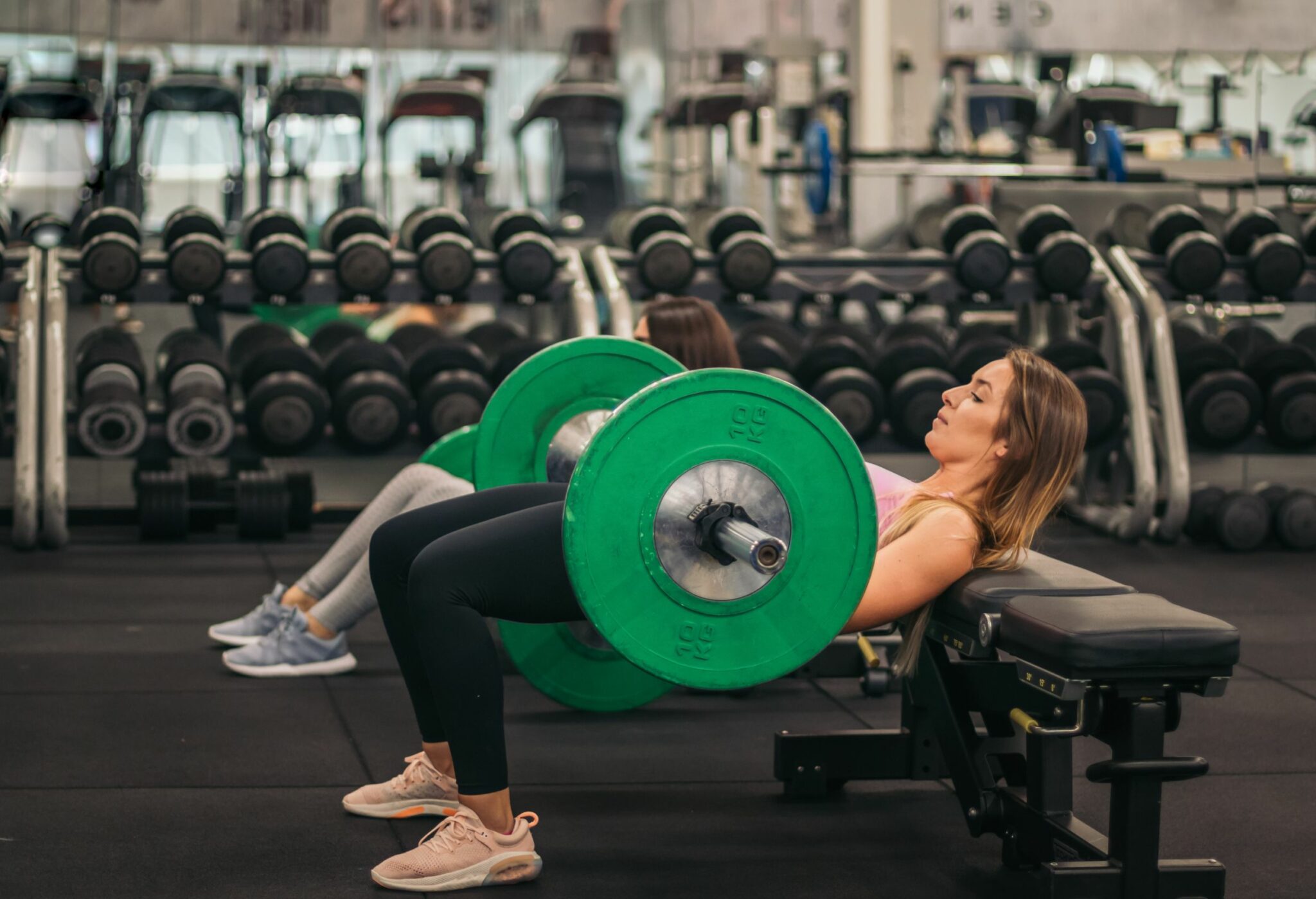 Richtige Pausengestaltung beim Krafttraining OPTIMALEFITNESS